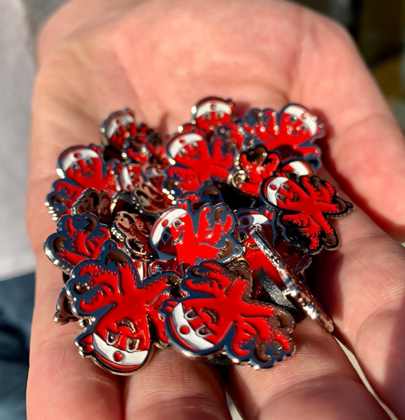 Red Octo Pin F6